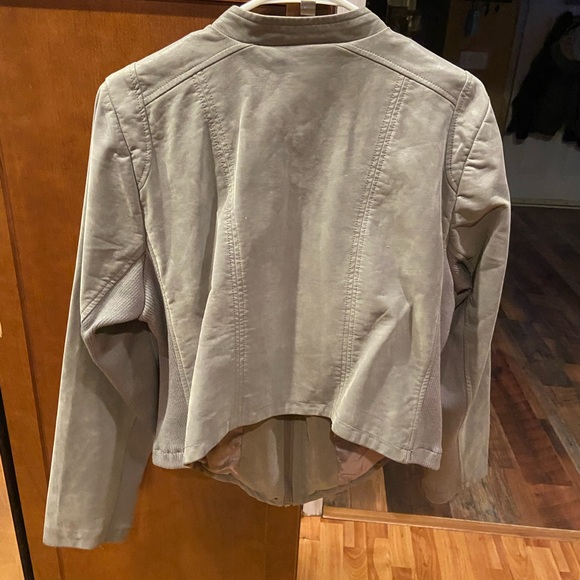 Plus Size Green Bombers Jacket - Picture 6 of 6